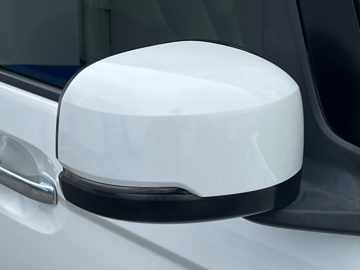 2019 Honda N-BOX CUSTOM DBA-JF3 (UW-6a32103b02c19)[28]