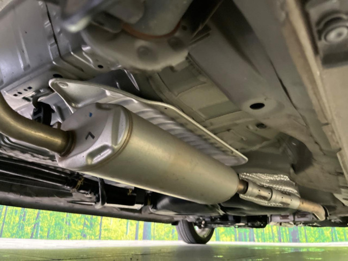 2022 Honda N-BOX CUSTOM 6BA-JF3 (UW-6a32103c2efe0)[26]
