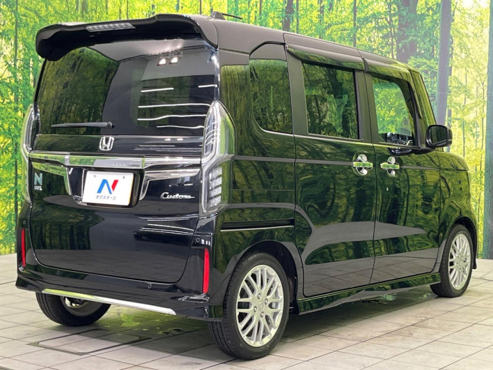 2022 Honda N-BOX CUSTOM 6BA-JF3 (UW-6a32103c2efe0)[8]