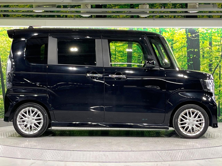 2023 Honda N-BOX CUSTOM 6BA-JF3 (UW-6a32103d41a21)[8]