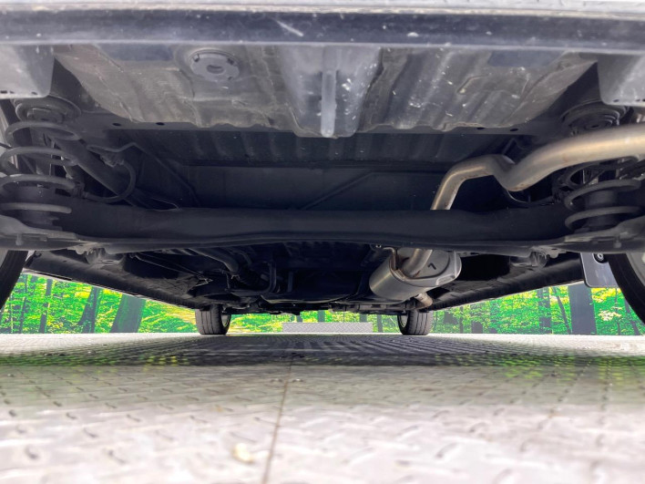2023 Honda N-BOX CUSTOM 6BA-JF3 (UW-6a32103d41a21)[18]