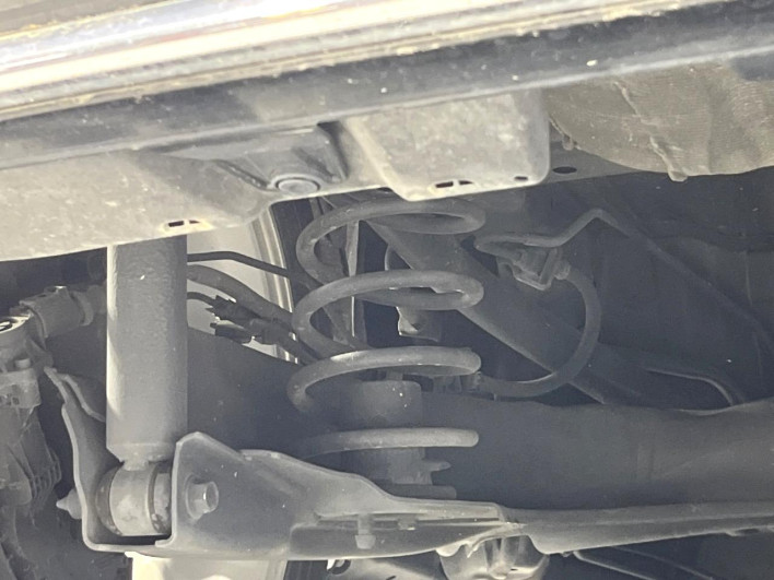 2023 Honda N-BOX CUSTOM 6BA-JF3 (UW-6a32103d41a21)[17]