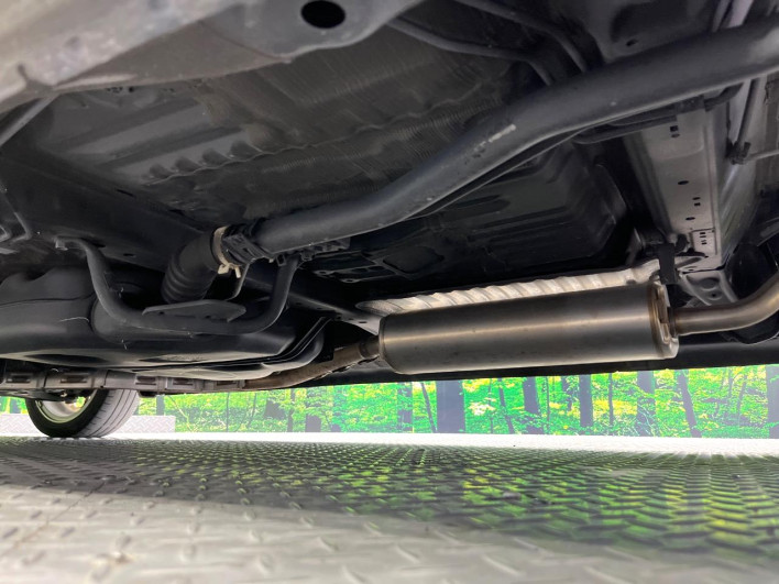 2023 Honda N-BOX CUSTOM 6BA-JF3 (UW-6a32103d41a21)[19]