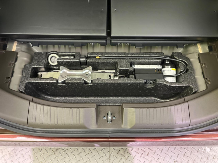 2021 Honda N-BOX 6BA-JF3 (UW-6a32103df284c)[18]