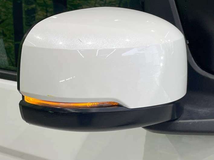 2021 Honda N-BOX CUSTOM 6BA-JF3 (UW-6a32103ed481b)[15]