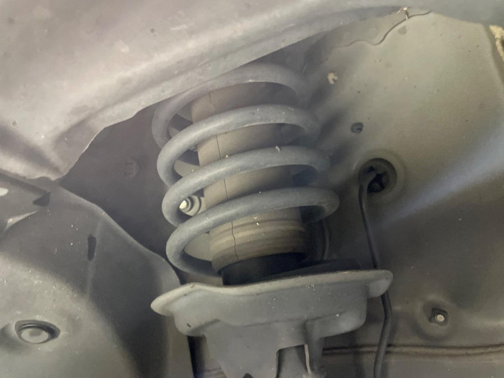 2021 Honda N-BOX CUSTOM 6BA-JF3 (UW-6a321041000ea)[12]