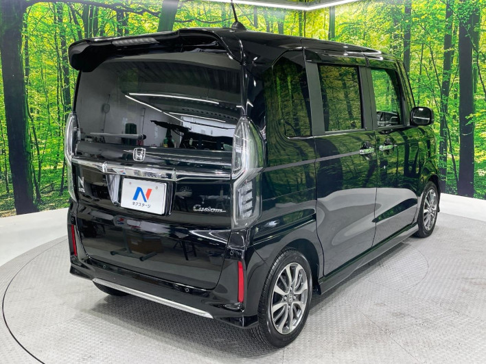 2021 Honda N-BOX CUSTOM 6BA-JF3 (UW-6a321041000ea)[18]