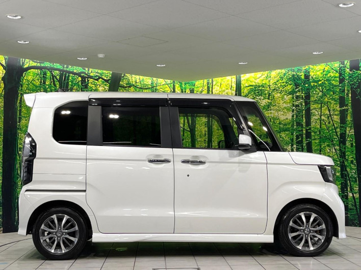 2022 Honda N-BOX CUSTOM 6BA-JF3 (UW-6a321042ba08f)[18]