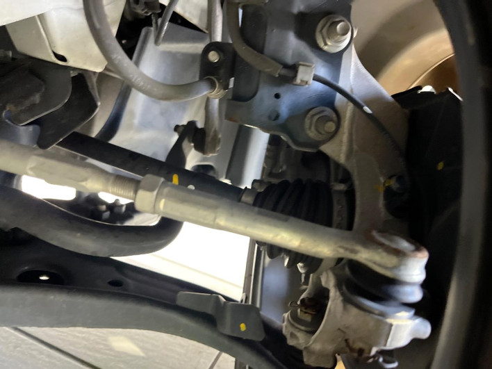2022 Honda N-BOX CUSTOM 6BA-JF3 (UW-6a321042ba08f)[27]