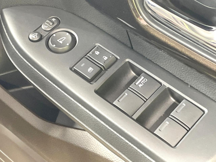 2023 Honda N-BOX 6BA-JF3 (UW-6a3210470b5ff)[12]