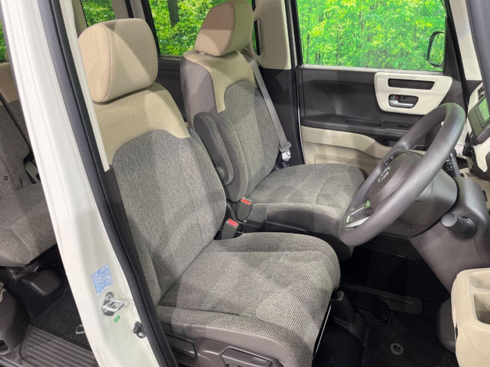 2017 Honda N-BOX DBA-JF4 (UW-6a3210477e1ae)[24]