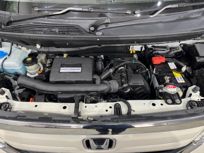 2017 Honda N-BOX DBA-JF4 (UW-6a3210477e1ae)[4]