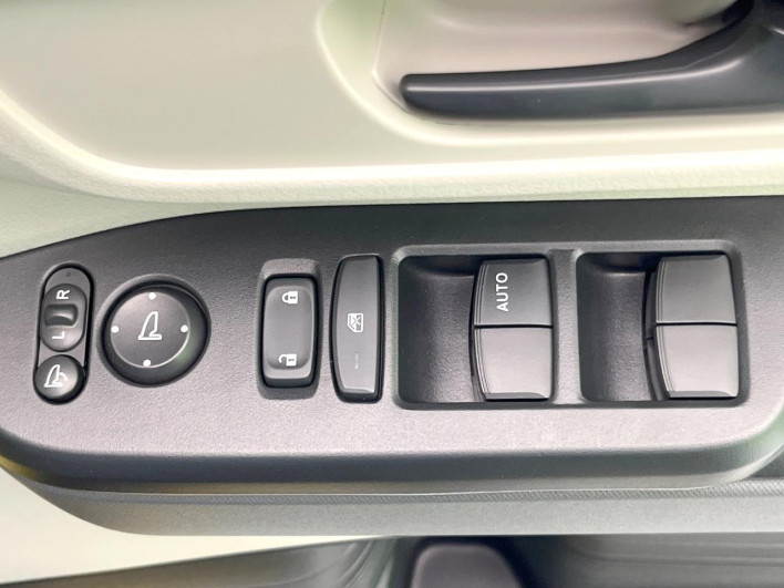 2024 Honda N-BOX 6BA-JF5 (UW-6a32104a61a10)[13]