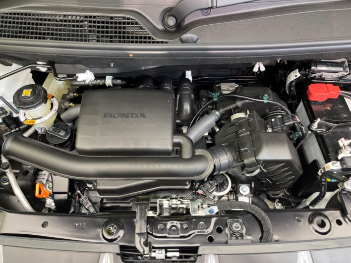 2026 Honda N-BOX CUSTOM 6BA-JF5 (UW-6a32105030b6c)[4]