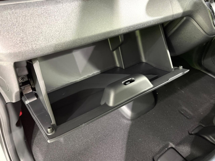 2026 Honda N-BOX CUSTOM 6BA-JF5 (UW-6a3210513430b)[4]
