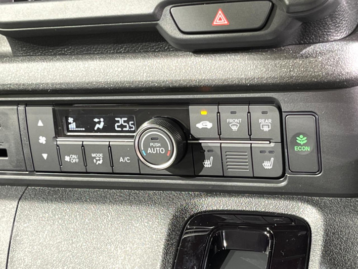 2026 Honda N-BOX CUSTOM 6BA-JF5 (UW-6a3210513430b)[17]