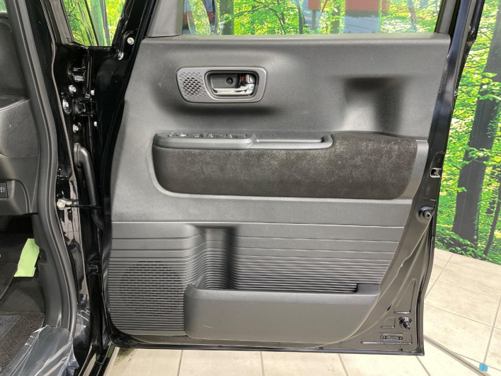 2023 Honda N-BOX CUSTOM 6BA-JF5 (UW-6a32105558043)[13]