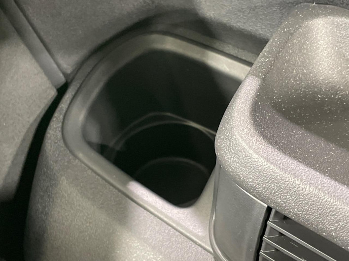2023 Honda N-BOX CUSTOM 6BA-JF5 (UW-6a32105558043)[29]