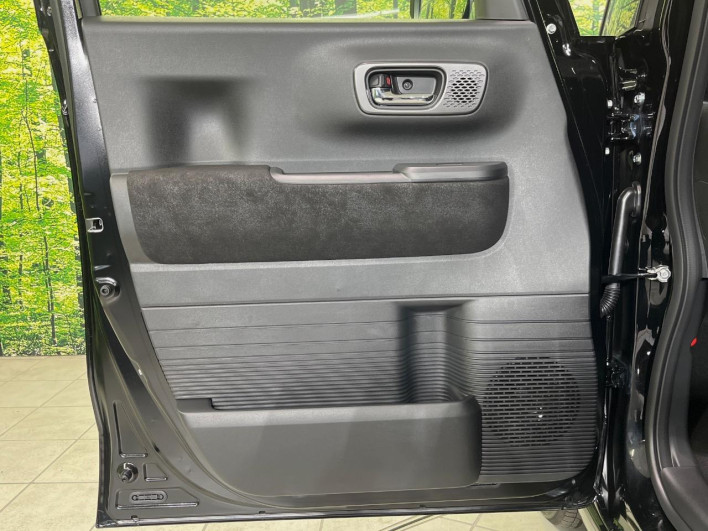 2026 Honda N-BOX CUSTOM 6BA-JF5 (UW-6a3210572762a)[12]
