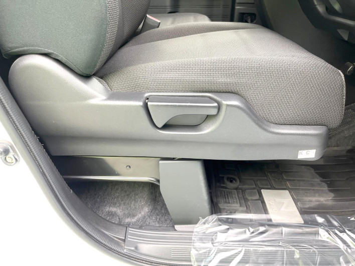2023 Honda N-VAN 5BD-JJ1 (UW-6a32106307326)[18]