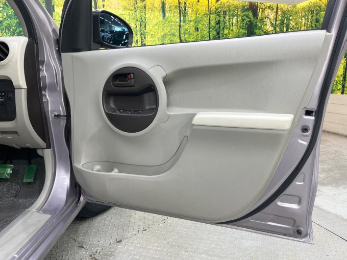 2011 Toyota Passo DBA-KGC30 (UW-6a32107112e0b)[20]
