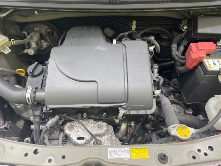 2011 Toyota Passo DBA-KGC30 (UW-6a32107112e0b)[4]