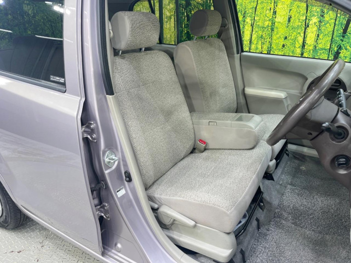 2011 Toyota Passo DBA-KGC30 (UW-6a32107112e0b)[23]