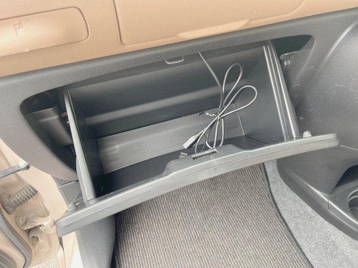 2016 Daihatsu Mira Cocoa DBA-L685S (UW-6a3210786b27a)[20]