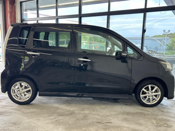 2013 Daihatsu Move DBA-LA100S (UW-6a32107921383)[21]