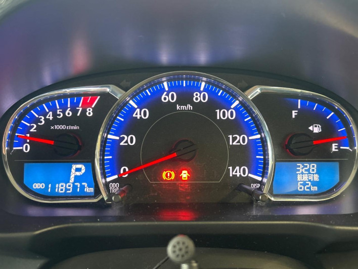 2013 Daihatsu Move DBA-LA100S (UW-6a32107921383)[7]