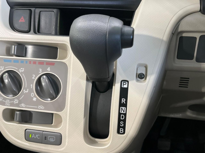 2016 Daihatsu Move DBA-LA160S (UW-6a32107b721e9)[13]
