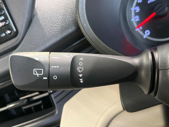 2016 Daihatsu Move DBA-LA160S (UW-6a32107b721e9)[15]