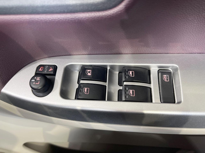 2015 Daihatsu Cast DBA-LA250S (UW-6a32107d80a75)[21]