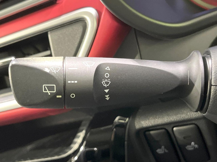 2016 Daihatsu Cast DBA-LA250S (UW-6a32107e76a8c)[18]