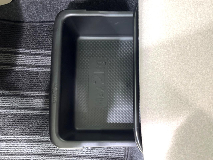 2018 Daihatsu Cast DBA-LA250S (UW-6a32107f56c45)[28]