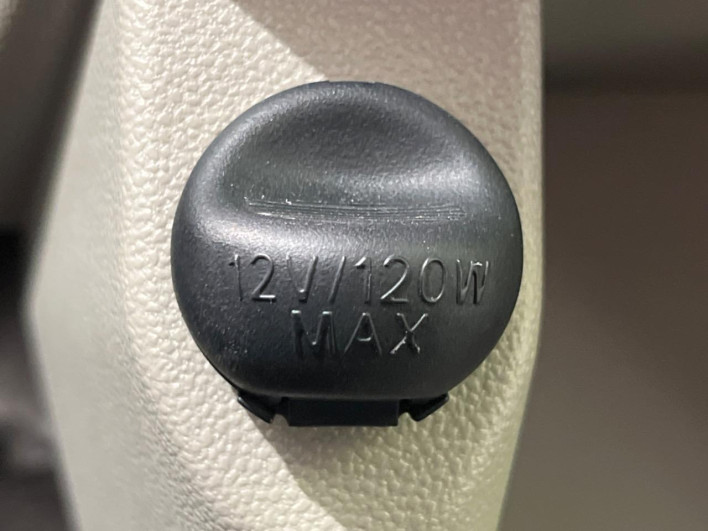 2016 Daihatsu Cast DBA-LA260S (UW-6a3210812b42c)[15]