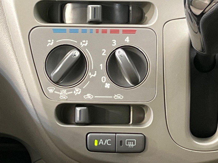 2012 Daihatsu Mirai Ease DBA-LA300S (UW-6a32108395bdc)[28]