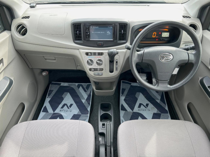 2015 Daihatsu Mirai Ease DBA-LA300S (UW-6a3210846609e)[19]