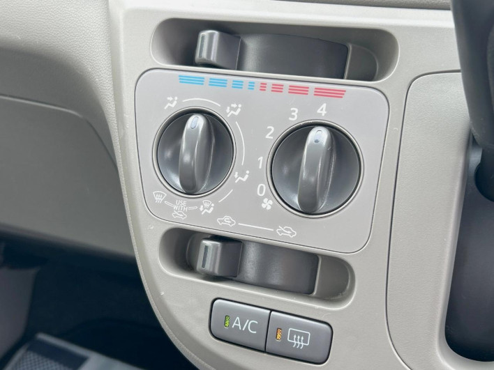 2015 Daihatsu Mirai Ease DBA-LA300S (UW-6a3210846609e)[6]