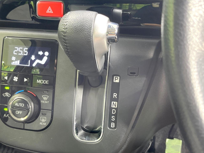 2018 Daihatsu Mira Tocot DBA-LA550S (UW-6a32108d489b3)[24]
