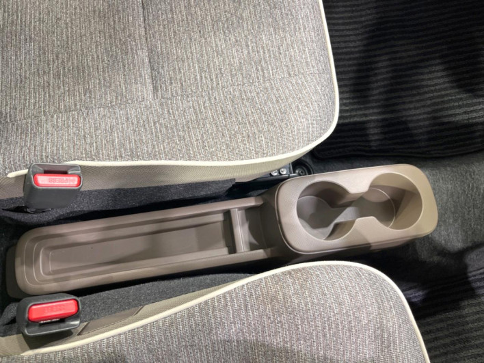 2018 Daihatsu Mira Tocot DBA-LA550S (UW-6a32108d489b3)[26]