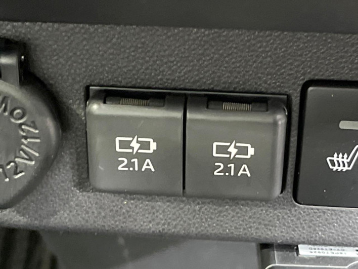 2018 Daihatsu Mira Tocot DBA-LA550S (UW-6a32108d489b3)[11]