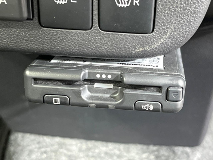 2018 Daihatsu Mira Tocot DBA-LA550S (UW-6a32108d489b3)[13]