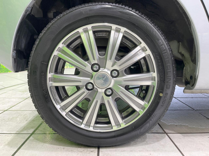 2013 Daihatsu Tanto DBA-LA600S (UW-6a32108e52a09)[17]