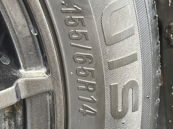 2015 Daihatsu Tanto DBA-LA600S (UW-6a3210906a105)[21]