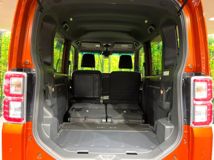 2017 Daihatsu Wake DBA-LA700S (UW-6a32109c62ab1)[21]