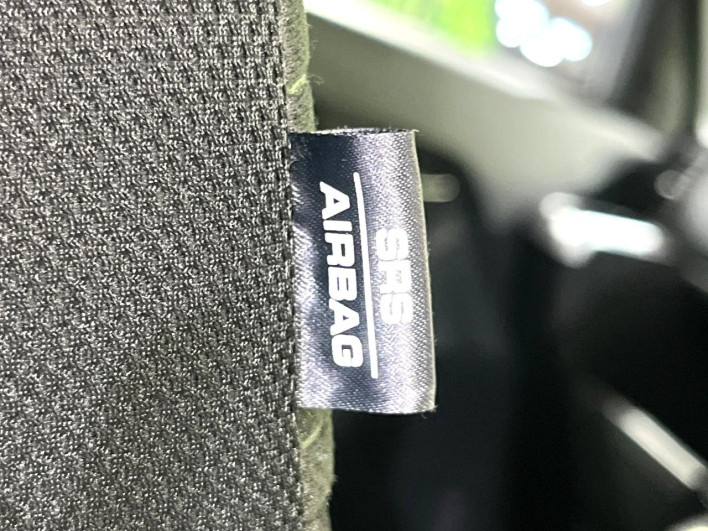 2017 Daihatsu Wake DBA-LA700S (UW-6a32109c62ab1)[24]