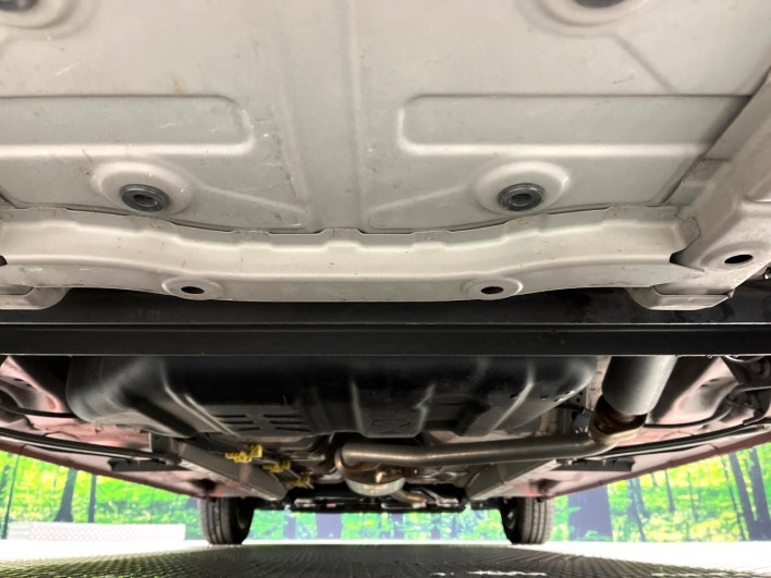 2017 Daihatsu Wake DBA-LA700S (UW-6a32109c62ab1)[15]