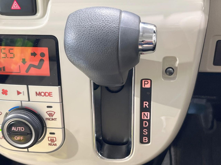 2017 Daihatsu Move Canbus DBA-LA800S (UW-6a32109d470d8)[26]