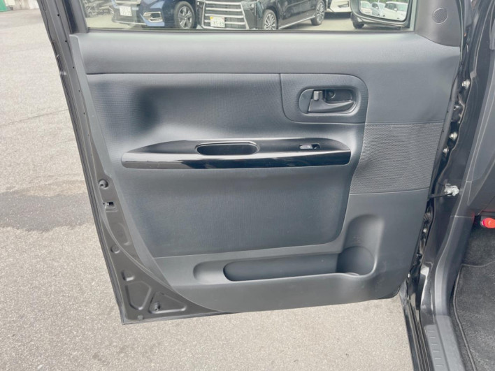 2018 Daihatsu Move Canbus DBA-LA800S (UW-6a32109e31b0c)[17]